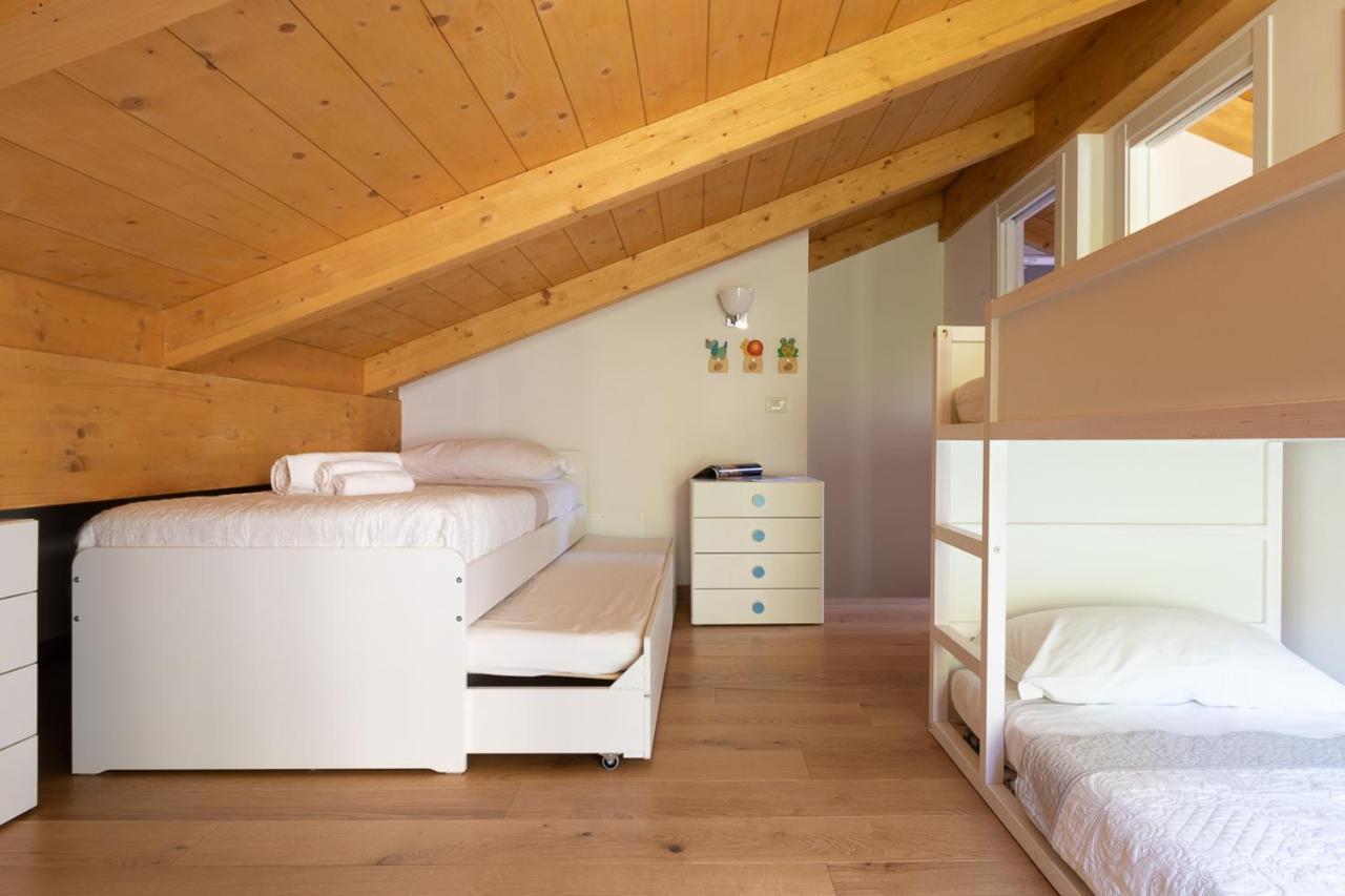 Apartment Alba - Tremezzina Lenno Bagian luar foto